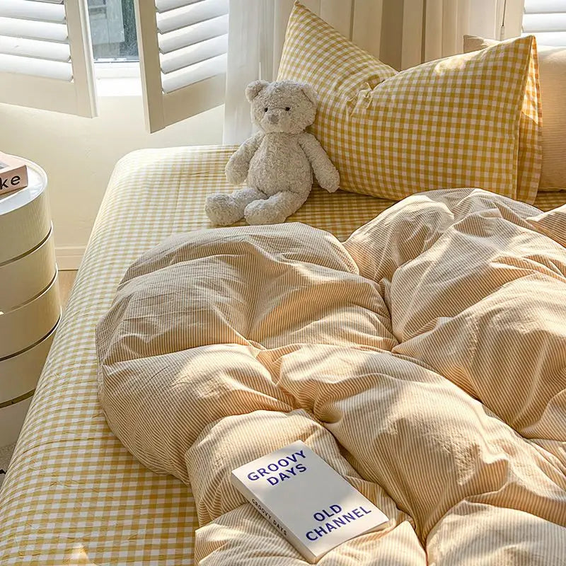 Soft Bedding Linens