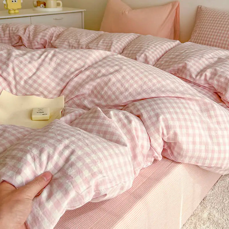 Soft Bedding Linens