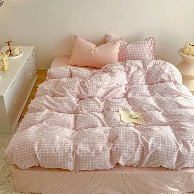 Soft Bedding Linens