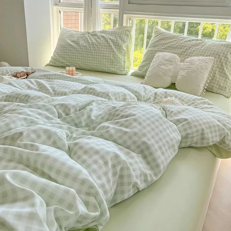 Soft Bedding Linens